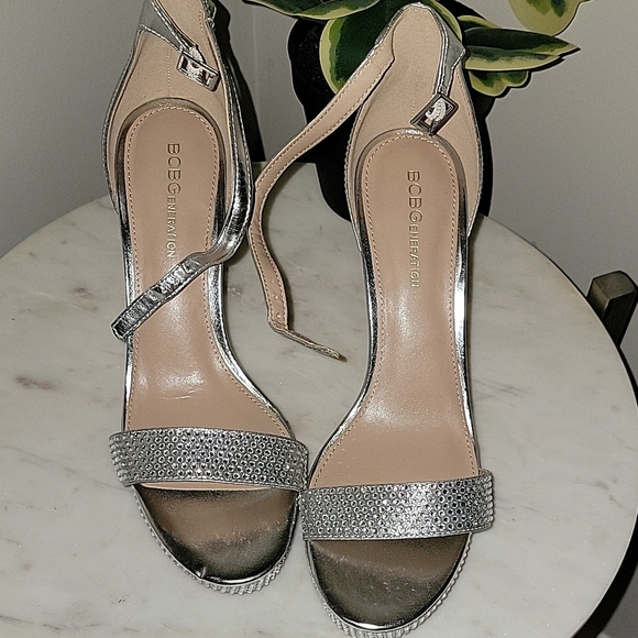 Skechers Silver Women's Heels - Picture 1 of 5